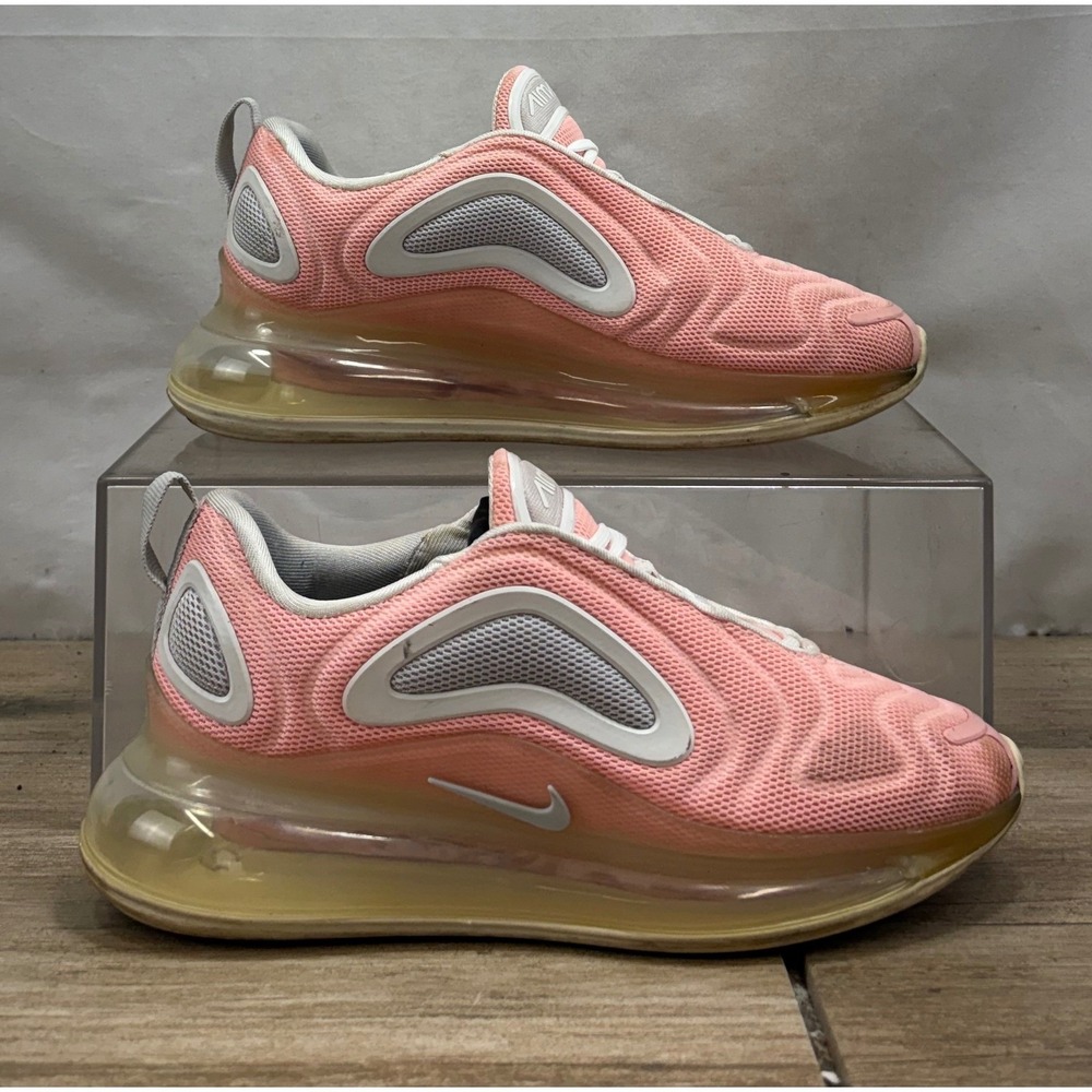Nike Air Max 720 Pink Women US 7 AR9293 603 Running Lifestyle Shoes